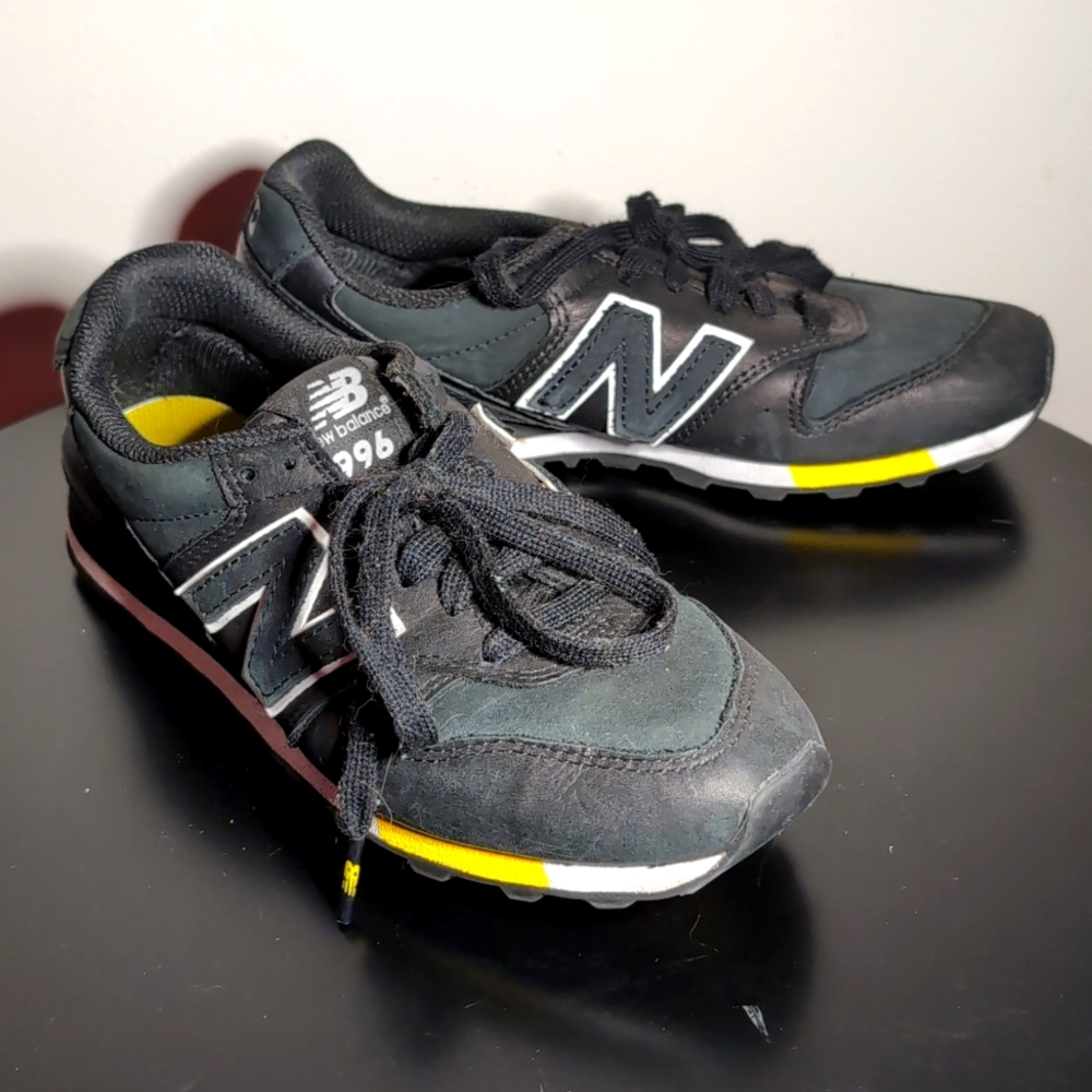 FIGS x New Balance 996